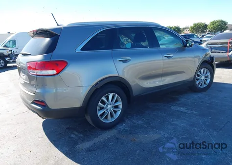 2018 Kia Sorento 3.3L Lx z USA, uszkodzony, nr VIN 5XYPG4A50JG375829
